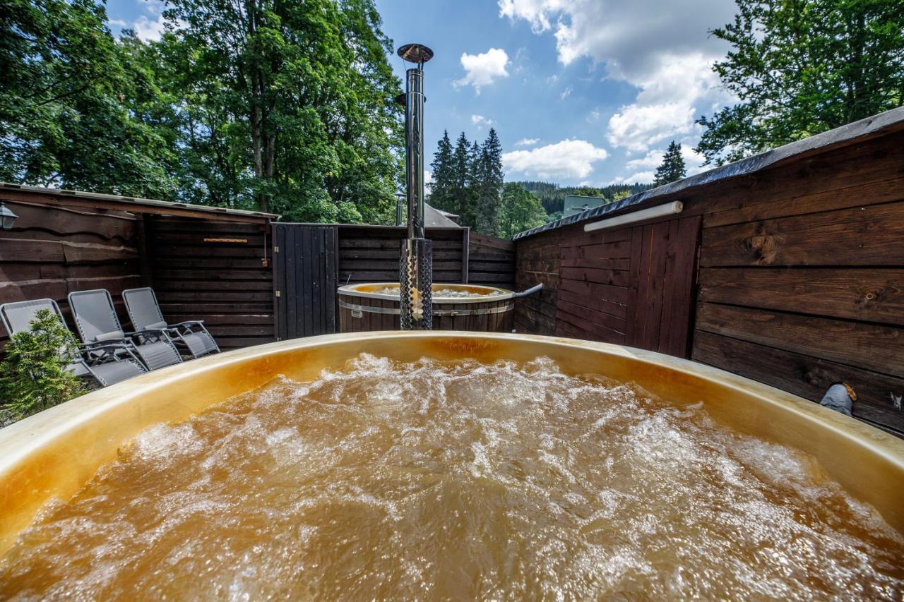 Hotel Džbán Karlova Studánka Exterior foto